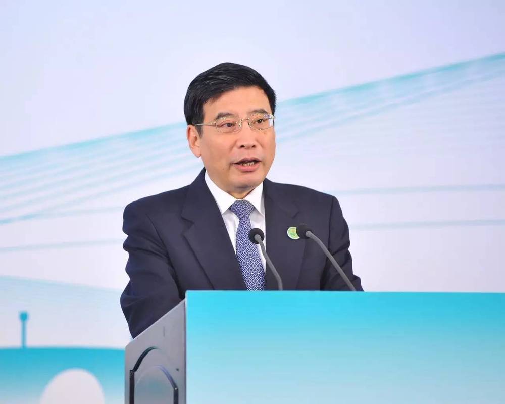 2019世界智能网联汽车大会在京开幕 苗圩出席并致辞