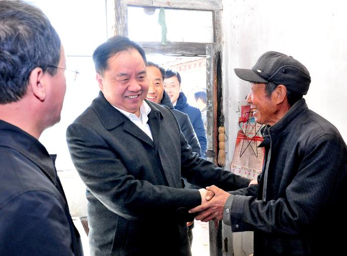 陈肇雄赴张北县调研农村网络维护专项整治和网络扶贫工作