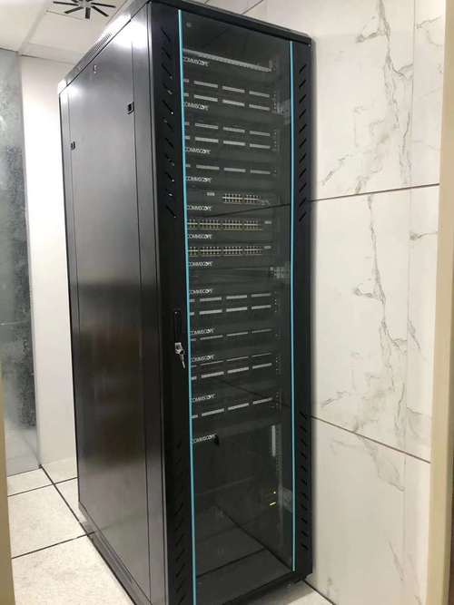 重庆服务器机柜批发云主机