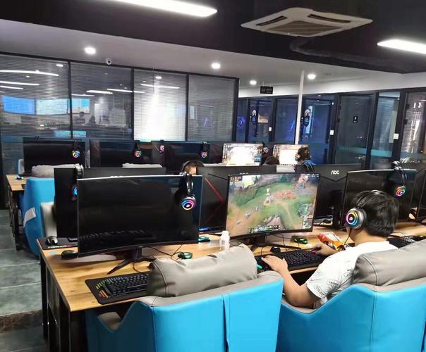 云服务器可以开网吧吗电脑