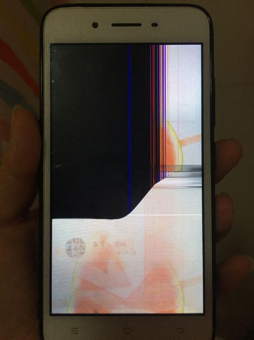 屏幕一闪一闪的是怎么回事?